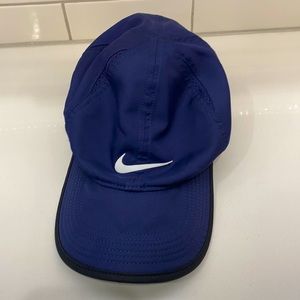 Navy Nike dri fit hat